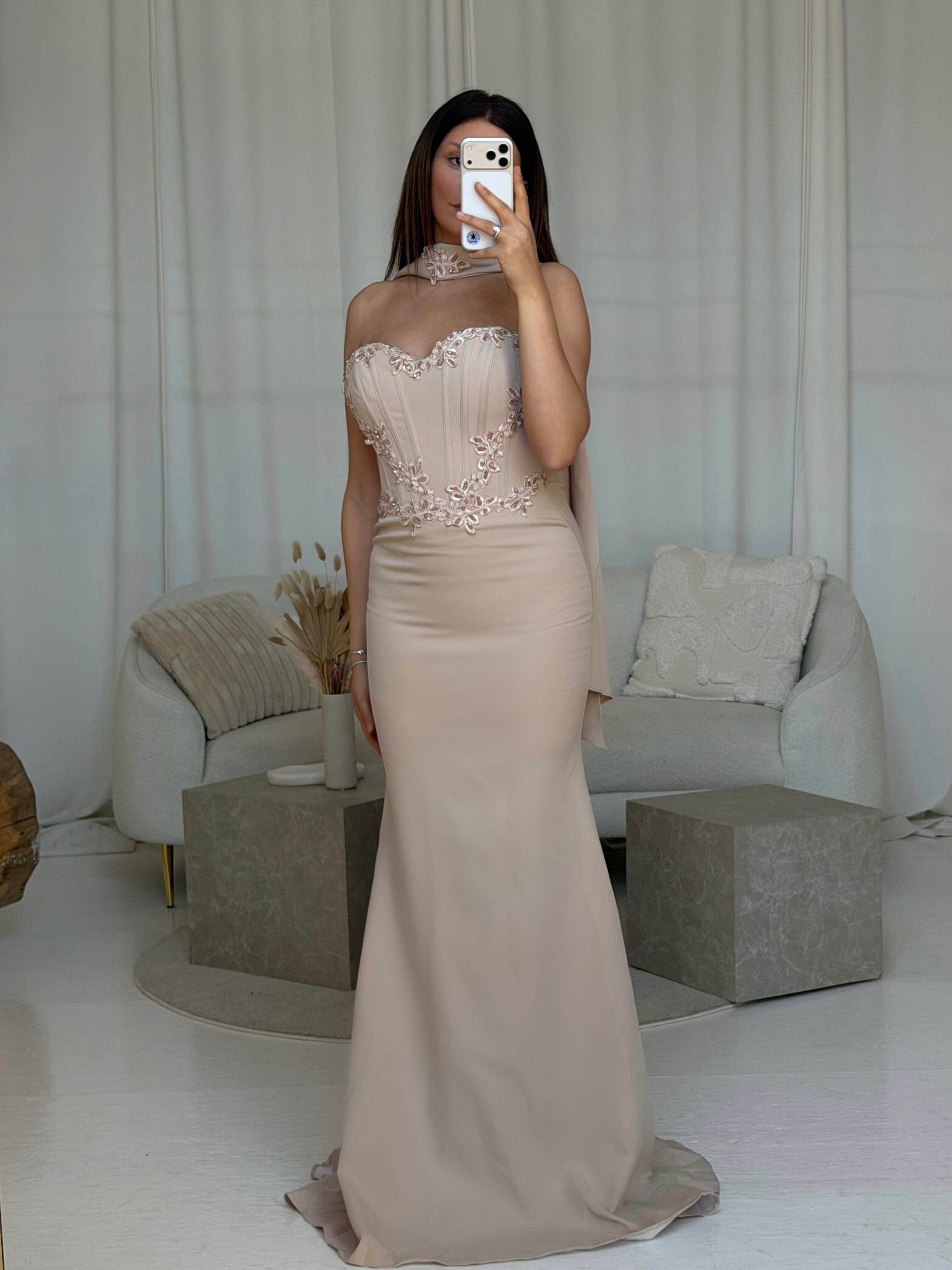 ELENORA BEIGE
