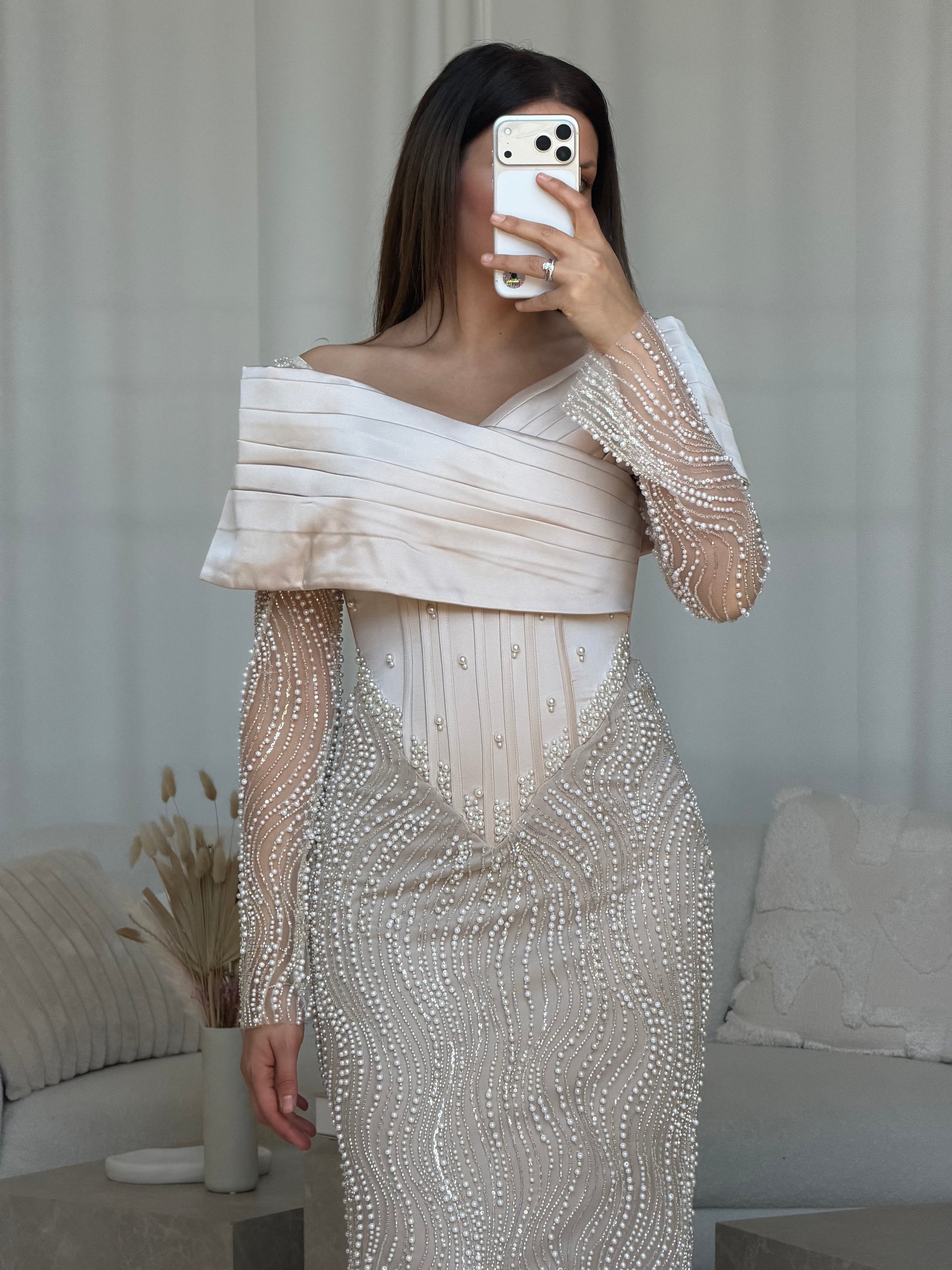 VELORIA BEIGE