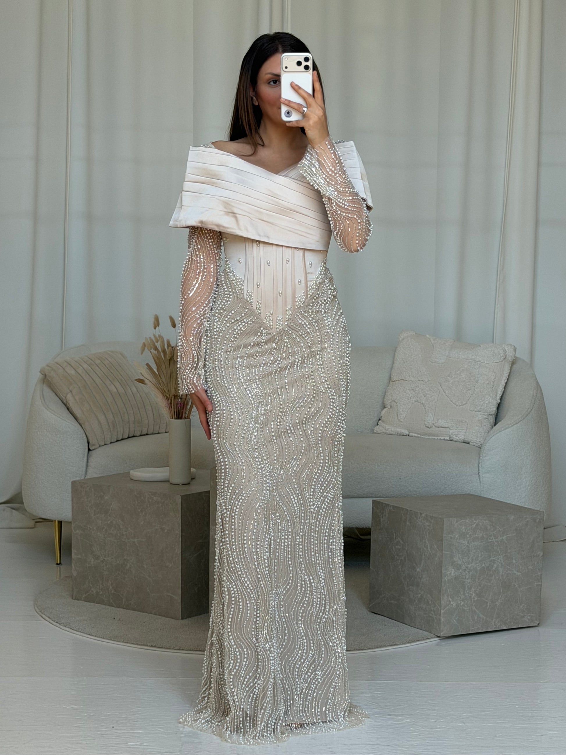 VELORIA BEIGE