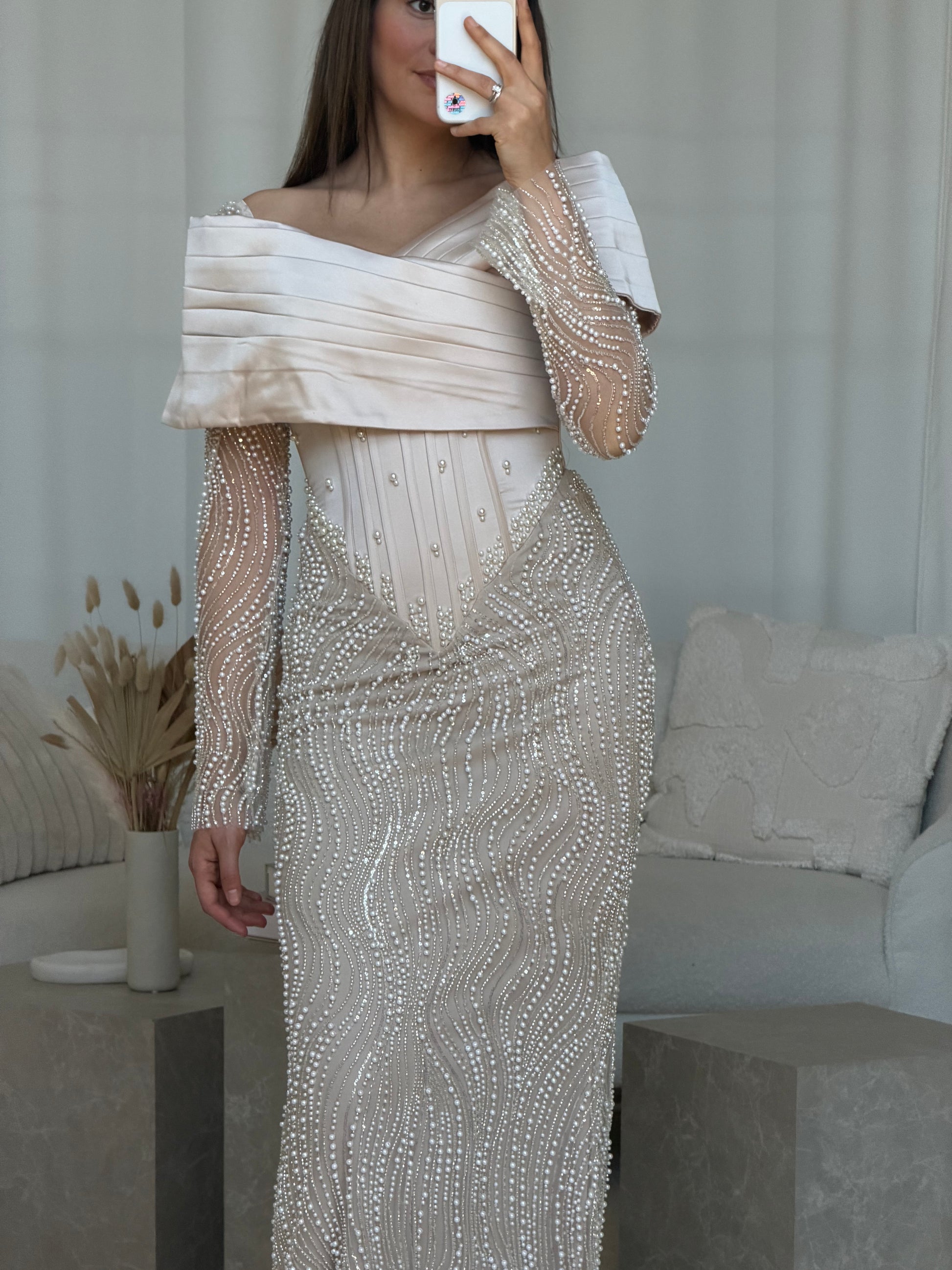 VELORIA BEIGE